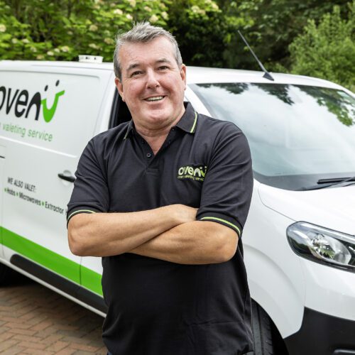 Oven cleaning in Merton by Gordon Tibos of Ovenu Merton